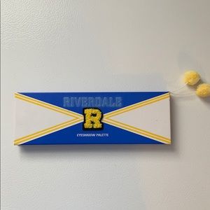 Riverdale Themed Eyeshadow Pallete
